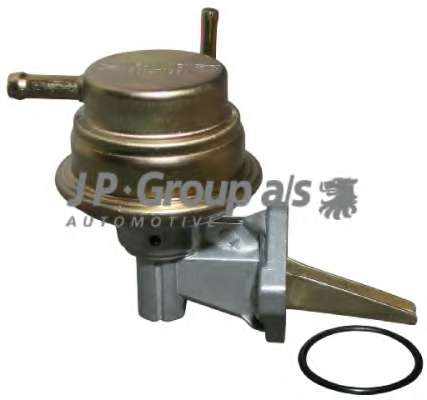 Насос паливний