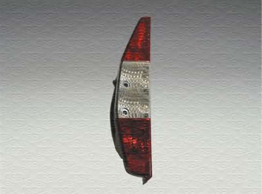 Фонарь задний Fiat Doblo 01-05 (R)
